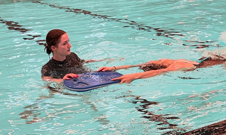 More than swimming: How SwimEasy helps expats thrive in the Netherlands
