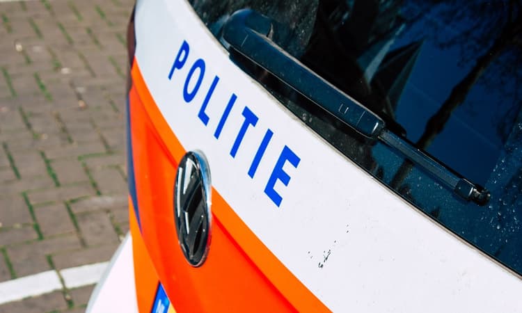 Criminal offences and right of residence