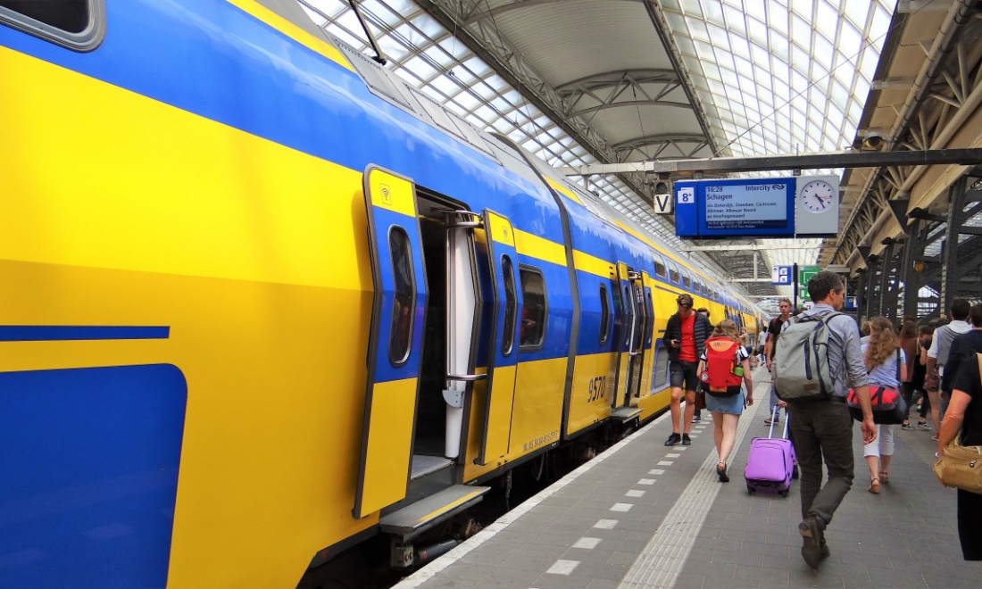 NS train drivers abuse netherlands