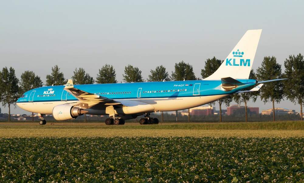[Video] Why the Dutch King works as a pilot for KLM