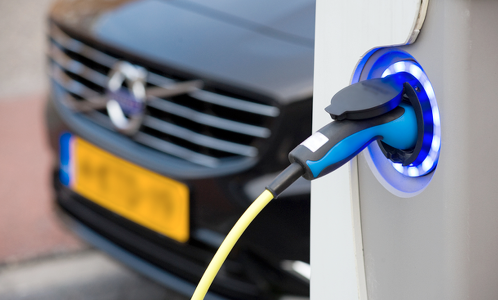 Advantages of buying/leasing an electric car in the Netherlands
