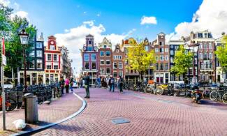 Dutch party SP calls on council to stop expats displacing Amsterdammers