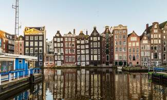 Average house prices in Amsterdam break the 500.000-euro mark