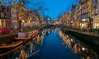 [Video] Festive vibes in Amsterdam at Christmas