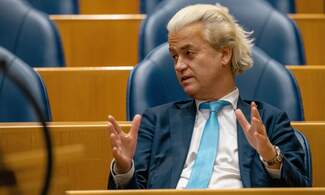 Dutch right-wing coalition looks likely as deadline to form government nears