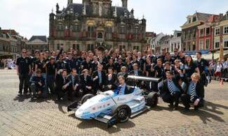 Delft students break world record with their electric car