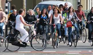 Cyclist & Pedestrian deaths in the Netherlands not falling  