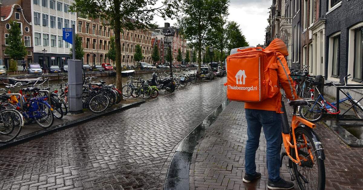 With curfew imminent, Marktplaats bans uniform ads